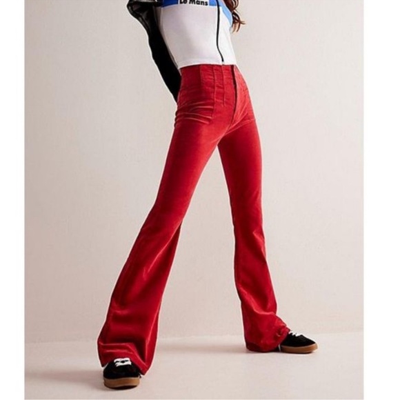 Free People We The Free Jayde Cord High Rise Flare Jeans Stretch Garnet Size‎ 33 - Picture 1 of 16